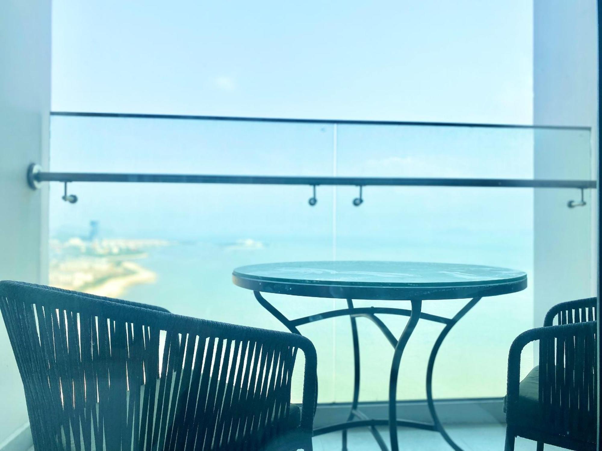 A La Carte Ha Long Apartment By The Beach المظهر الخارجي الصورة
